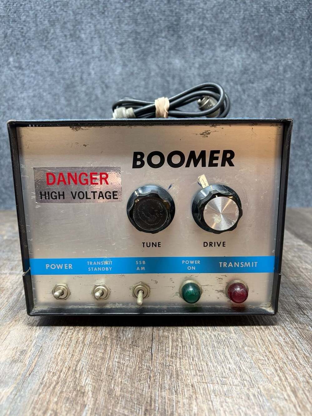Vintage KRIS Boomer Tube Linear Amplifier Base Station Ham Radio Amp-Powers On